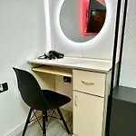 Apartment Hideaway
